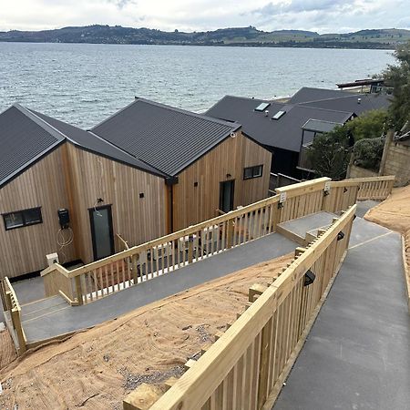 Absolute Lakefront House Таупо Екстериор снимка
